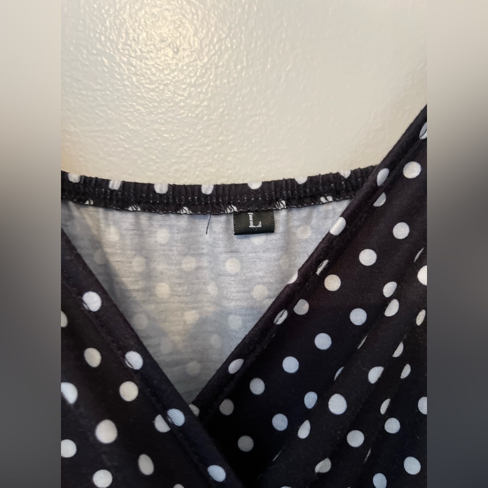 Polka Dot dress, Large, adjustable straps, cute tiered ruffles at the bottom - Picture 4 of 9